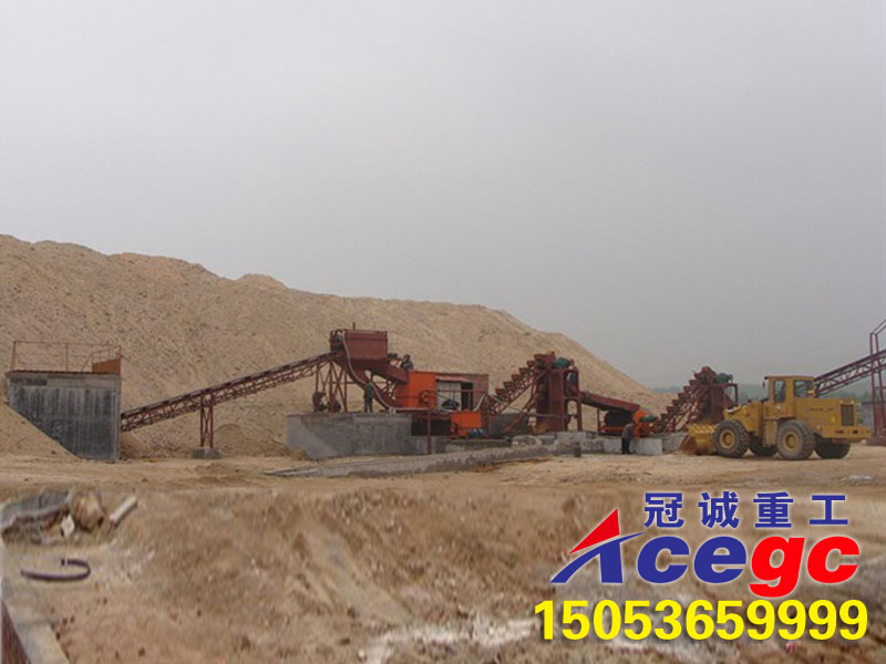 湖南河沙洗砂機(jī)工作現(xiàn)場 湖南河沙洗砂機(jī)工作現(xiàn)場